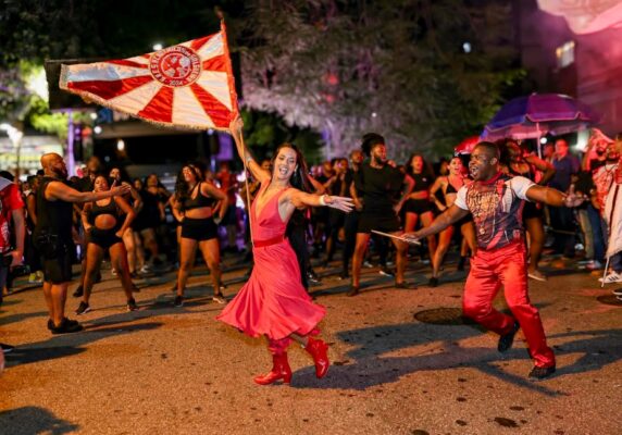 Salgueiro inicia temporada de ensaios de rua mirando o Carnaval 2026