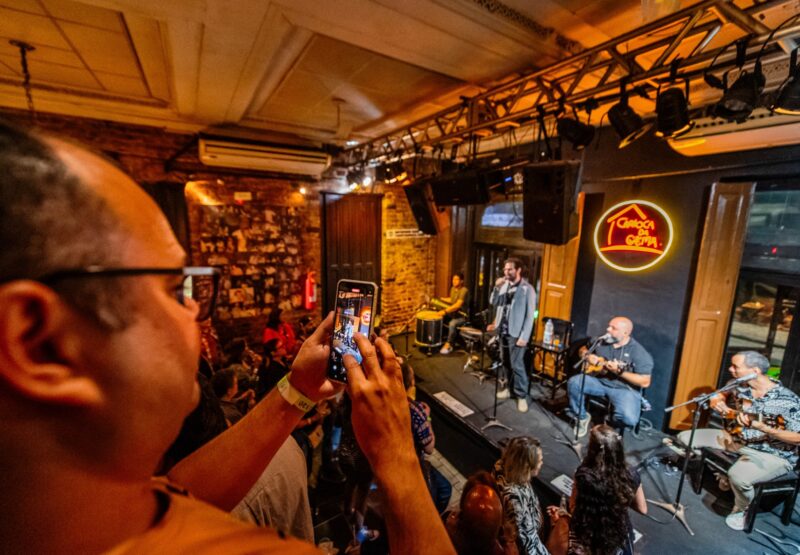Samba e ar condicionado: Carioca da Gema reforça climatização para o verão no Rio de Janeiro