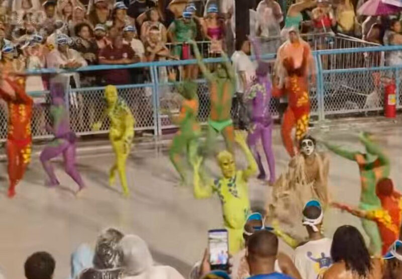 O Ney Que Não Cabe Num Só Quadro