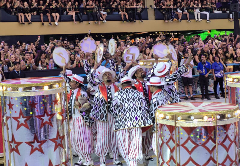 Fotos desfile das campeãs 2026