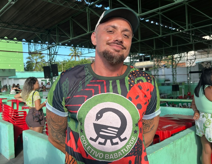 Leandro Vieira e a Arte de Permanecer sem se Repetir