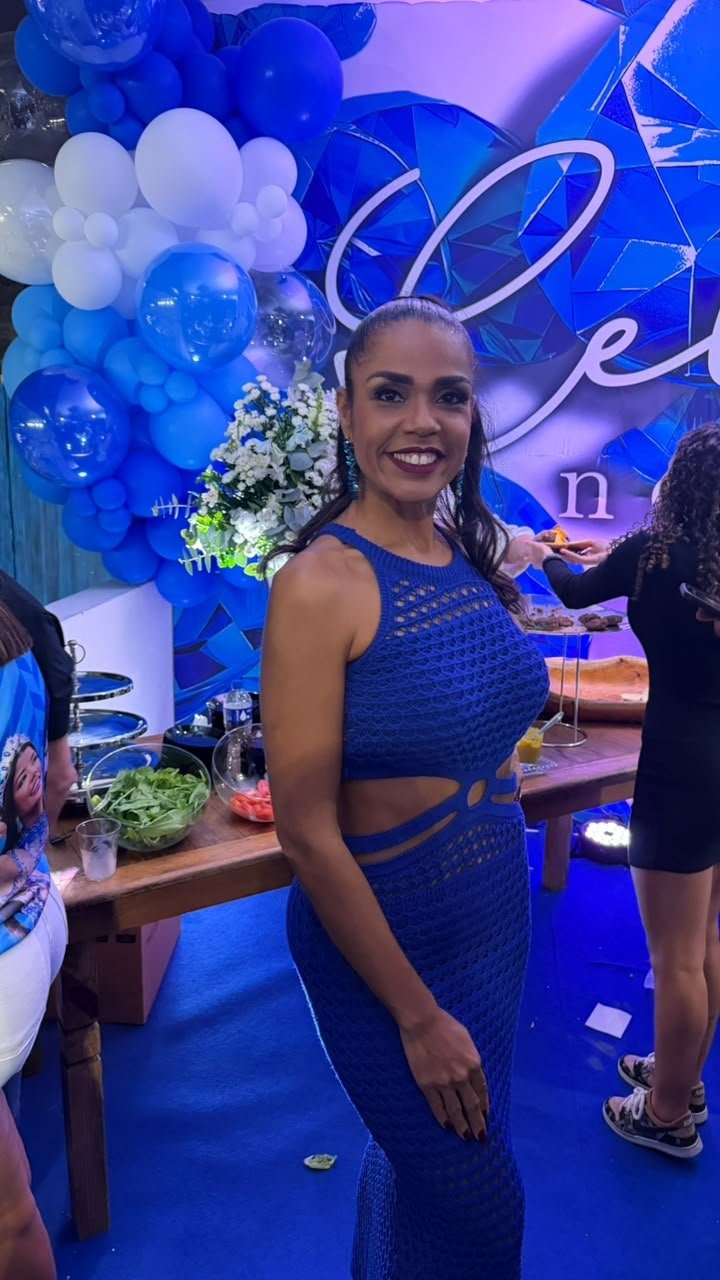 Nathalia Brito vive domingo de samba e prestigia coirmãs em preparação para o Carnaval 2027