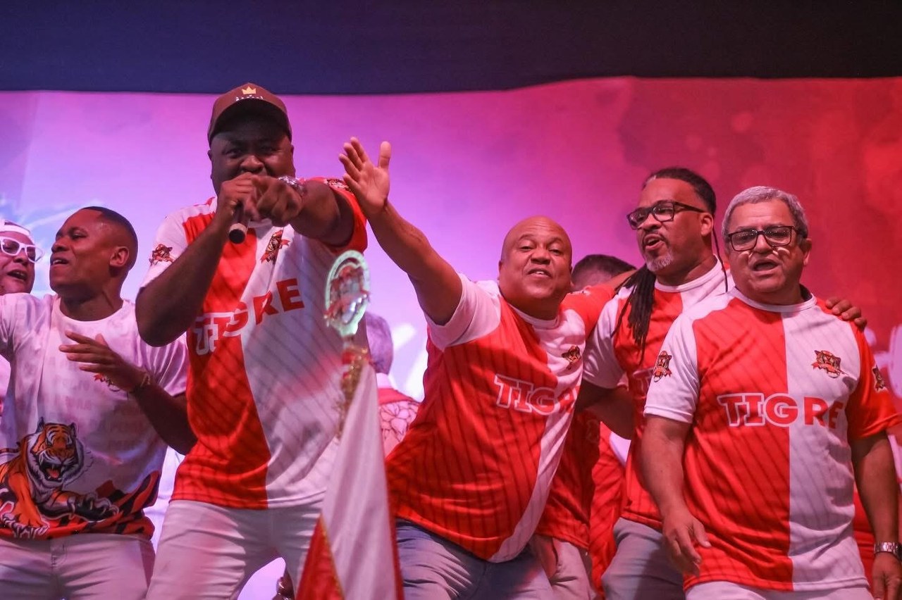 Porto da Pedra recebe 10 sambas inscritos para a disputa de samba-enredo do Carnaval 2027