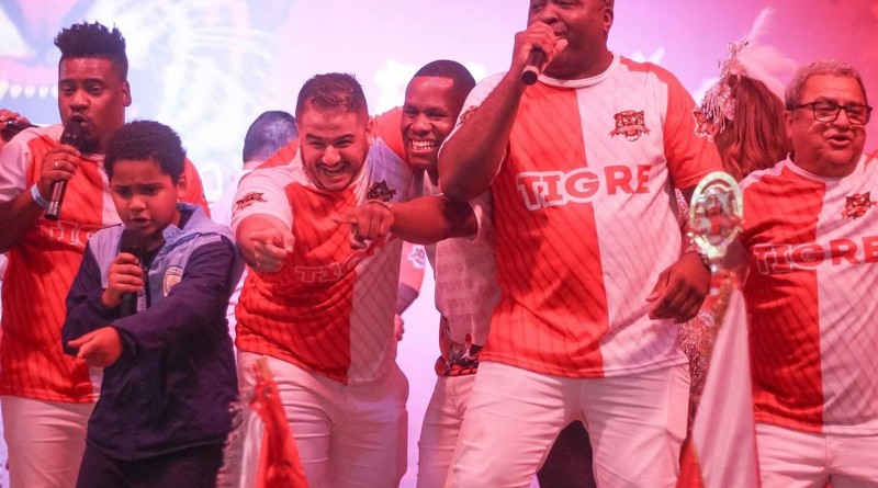 Porto da Pedra recebe 10 sambas inscritos para a disputa de samba-enredo do Carnaval 2027