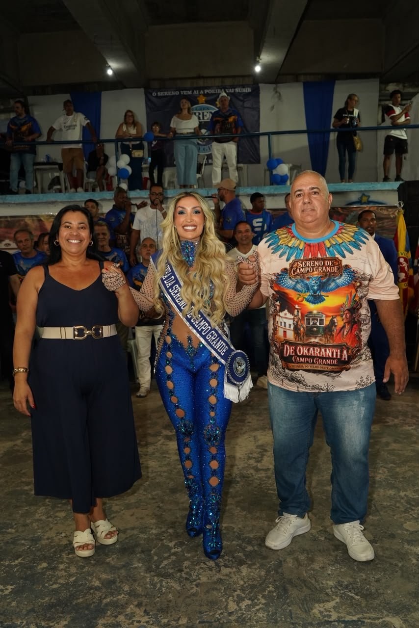 Rayara Amaral é coroada rainha da Sereno de Campo Grande e emociona ao relembrar história de vida com a escola