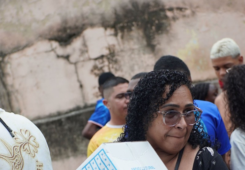 Beija-Flor leva solidariedade à Baixada com 3 mil cestas no dia de São Cosme e Damião