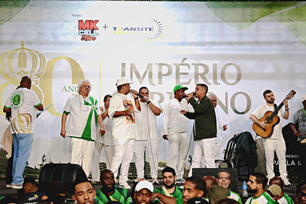 Império Serrano escolhe os primeiros semifinalistas na disputa de samba para 2027