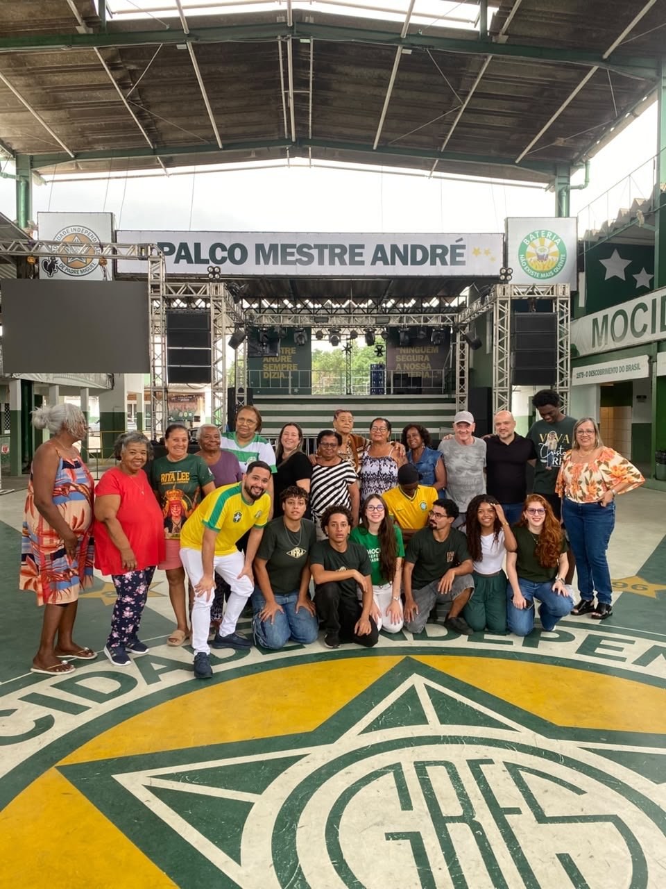 Mocidade abre as portas da quadra para cuidar da saúde da sua comunidade
