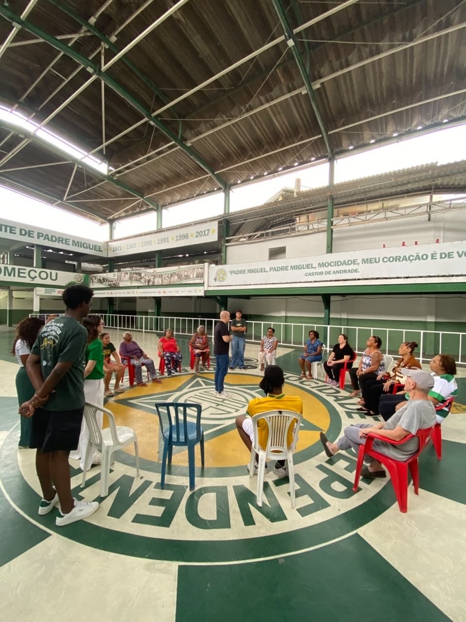 Mocidade abre as portas da quadra para cuidar da saúde da sua comunidade