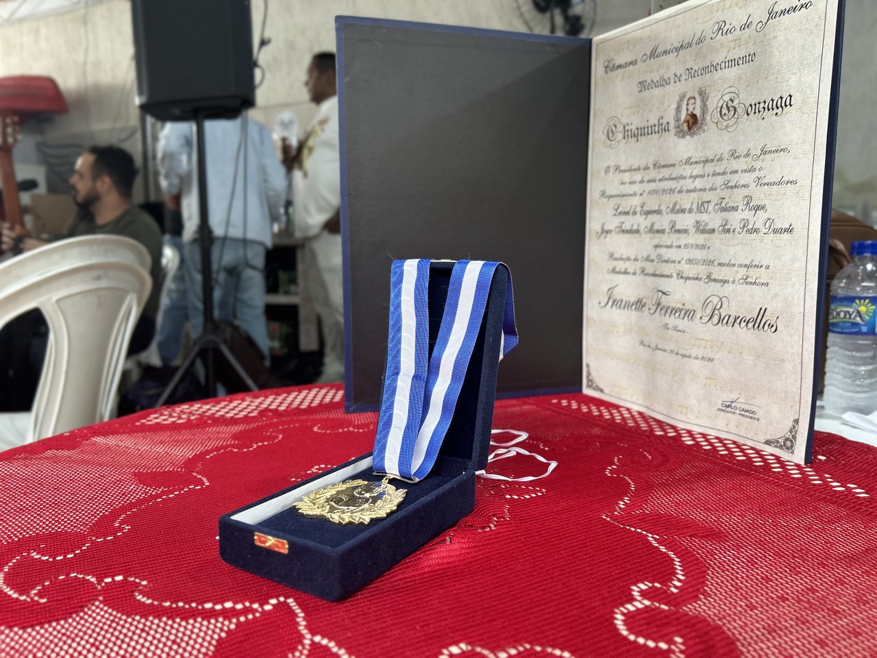 Patrimônio do samba: Tia Surica recebe a Medalha Chiquinha Gonzaga
