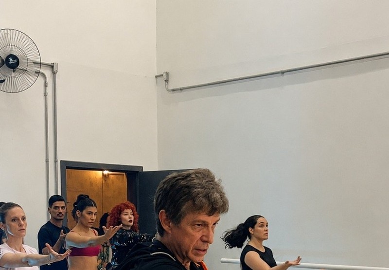 Paulo Barros e Marcelo Misailidis reúnem 70 bailarinos para a Milênio
