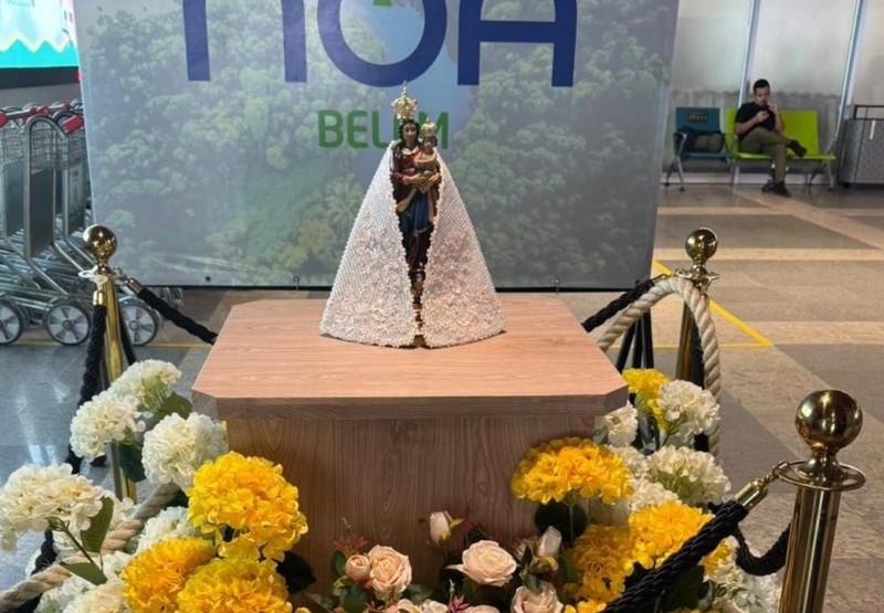 Beija-Flor vive fé e emoção no Círio de Nazaré com Zeneida Lima