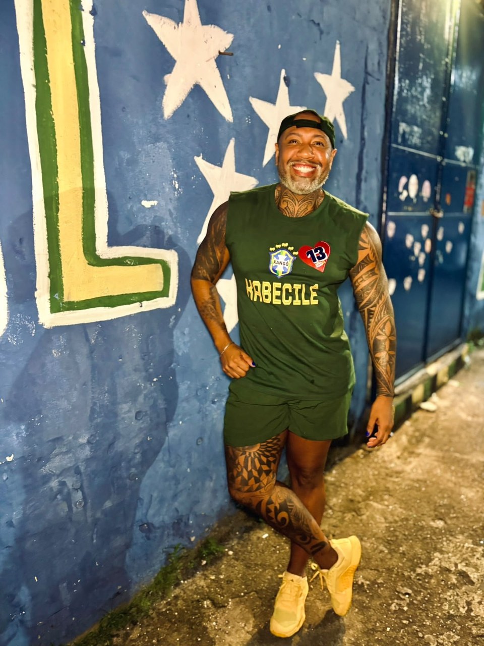 Daniel Zarmanno marca presença em ensaio da Rosa de Ouro rumo ao Carnaval 2027