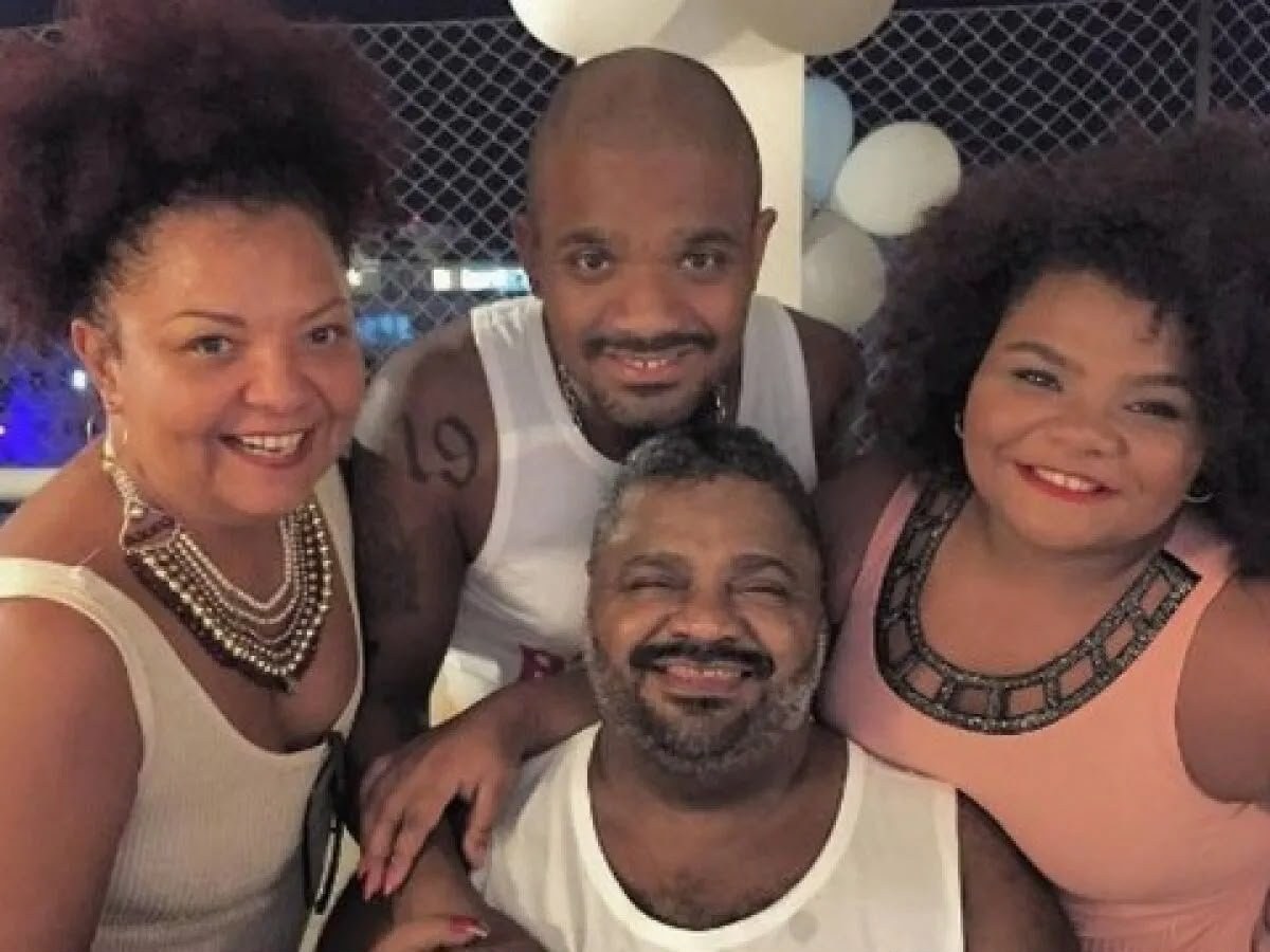 Flora Cruz homenageia Arlindo Cruz com segunda edição de roda de samba na Lapa