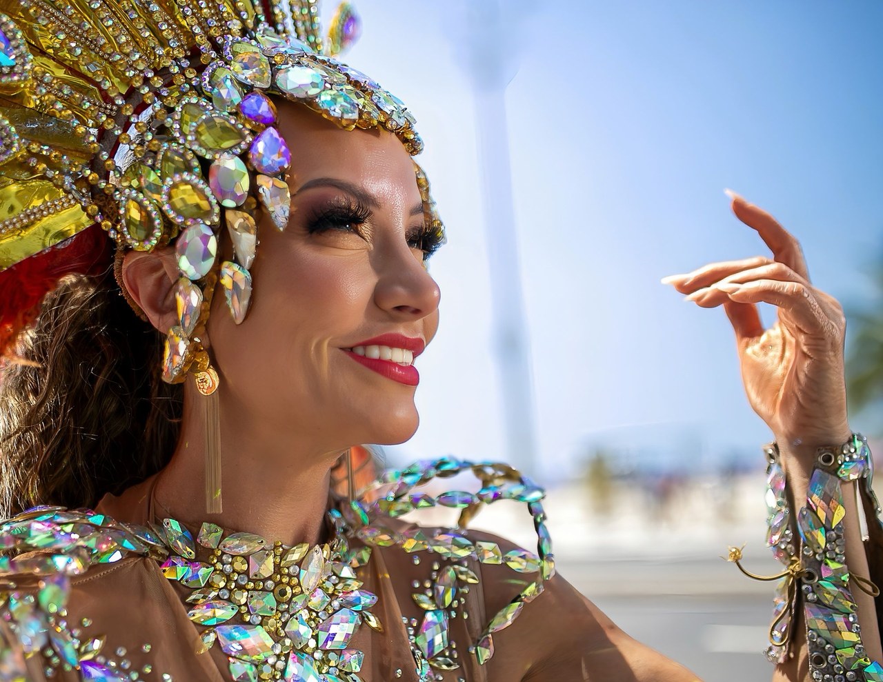 Karina Lamarr assume o posto de rainha da Unidos de Bangu no Carnaval 2027