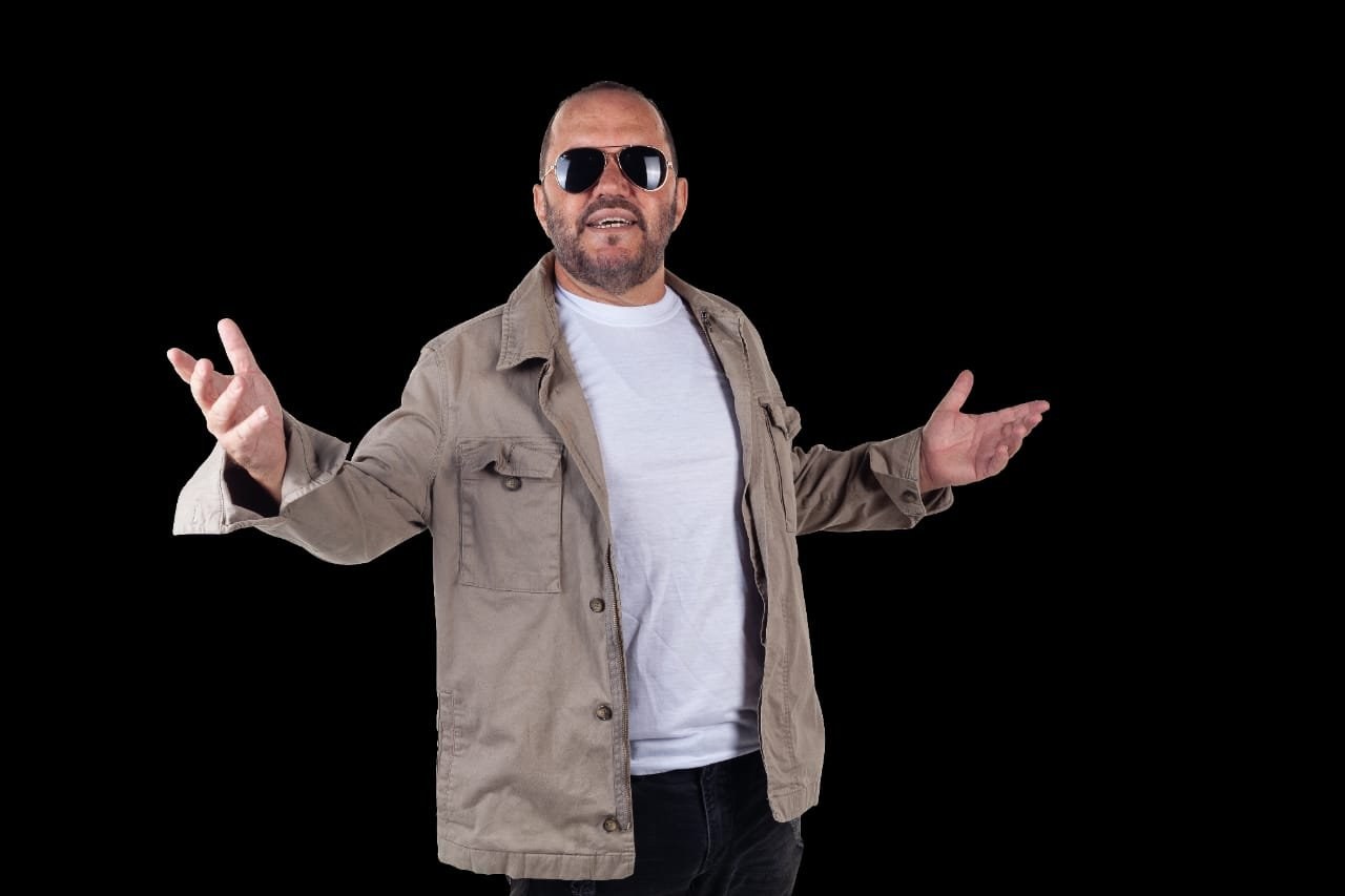 Teresa Cristina e Toninho Geraes comandam sábado de samba no Centro
